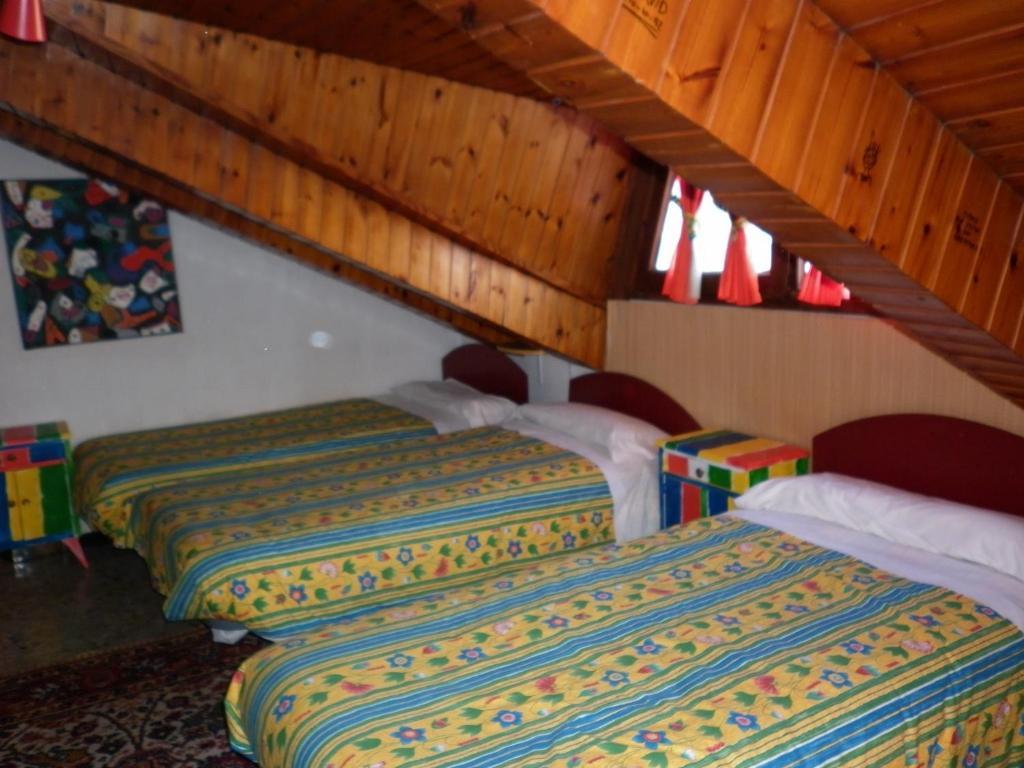 Hotel Fonda Cerdanya Puigcerdà Pokoj fotografie