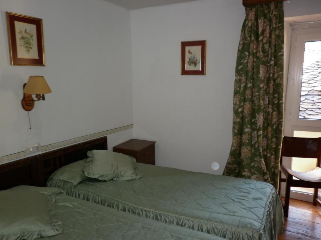 Hotel Fonda Cerdanya Puigcerdà Pokoj fotografie