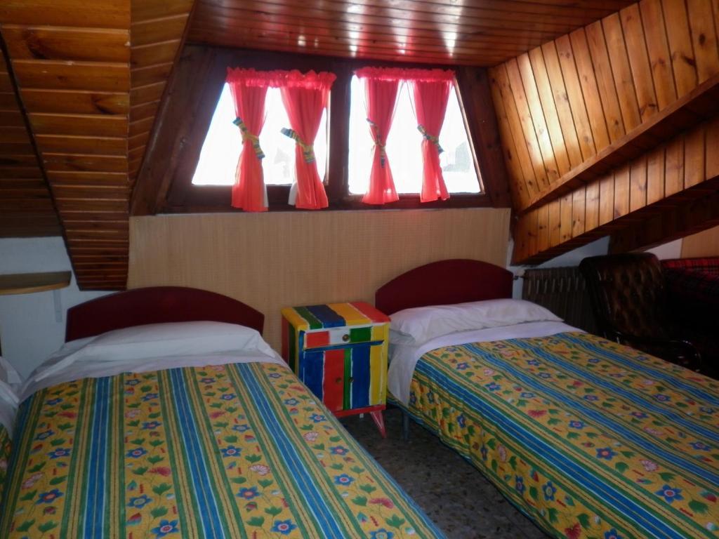 Hotel Fonda Cerdanya Puigcerdà Exteriér fotografie